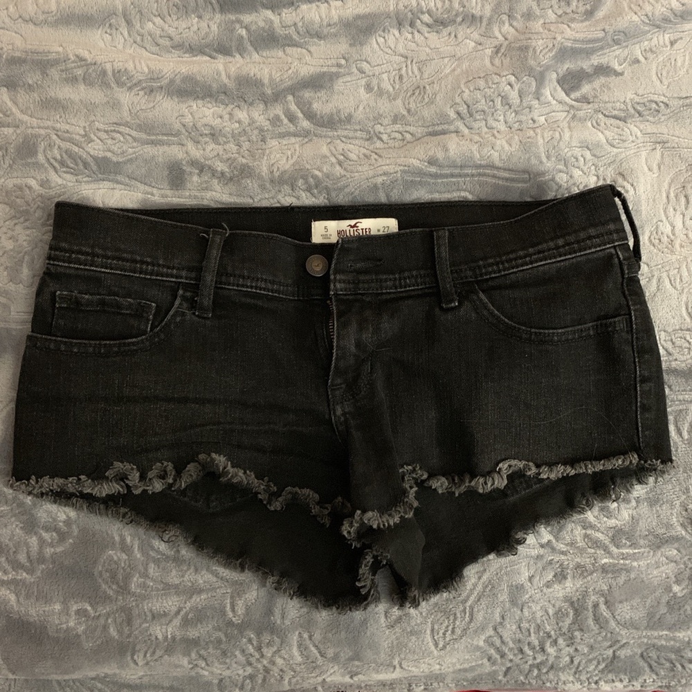 Hollister low rise shorts